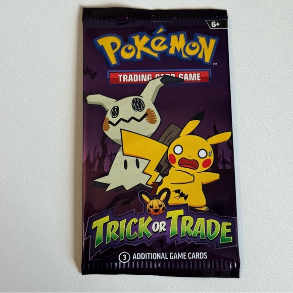 NEW Unopened Pokémon Booster Pack Halloween Cards - Picture 3 of 3